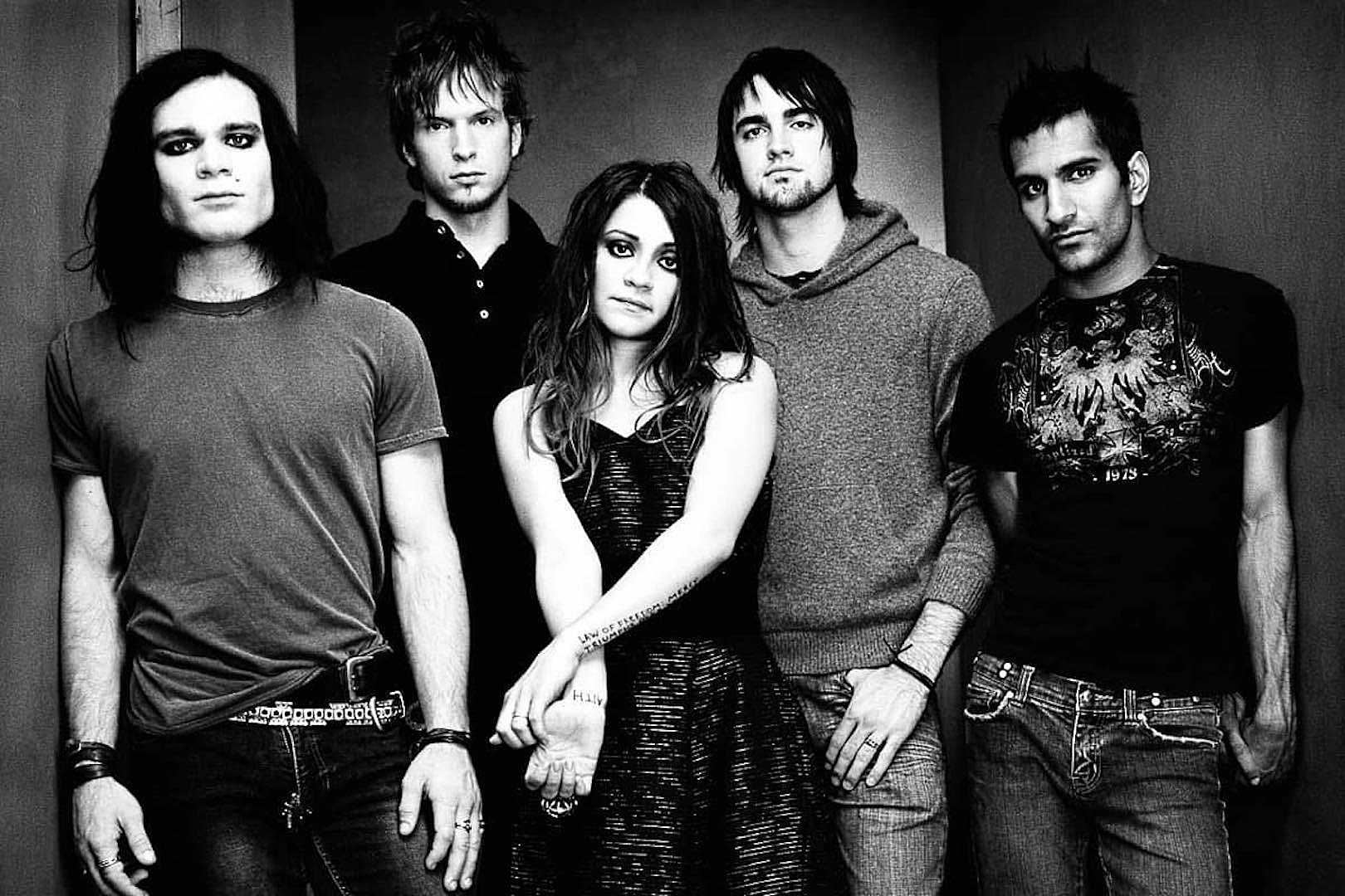 Flyleaf with Lacey Sturm
